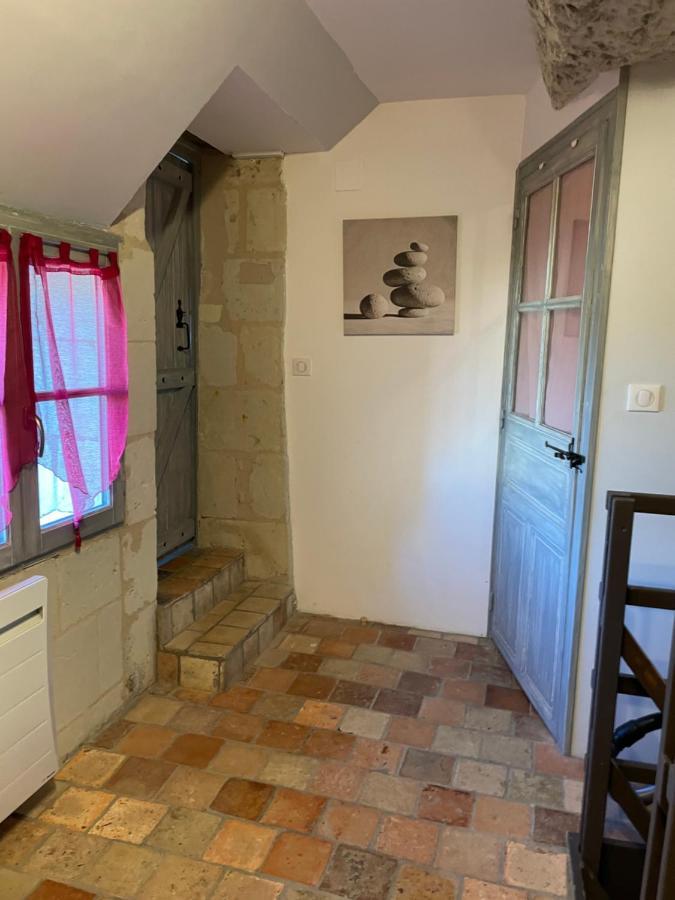 L'Escale Troglo Au Bord De La Loire Villa Souzay-Champigny Eksteriør bilde