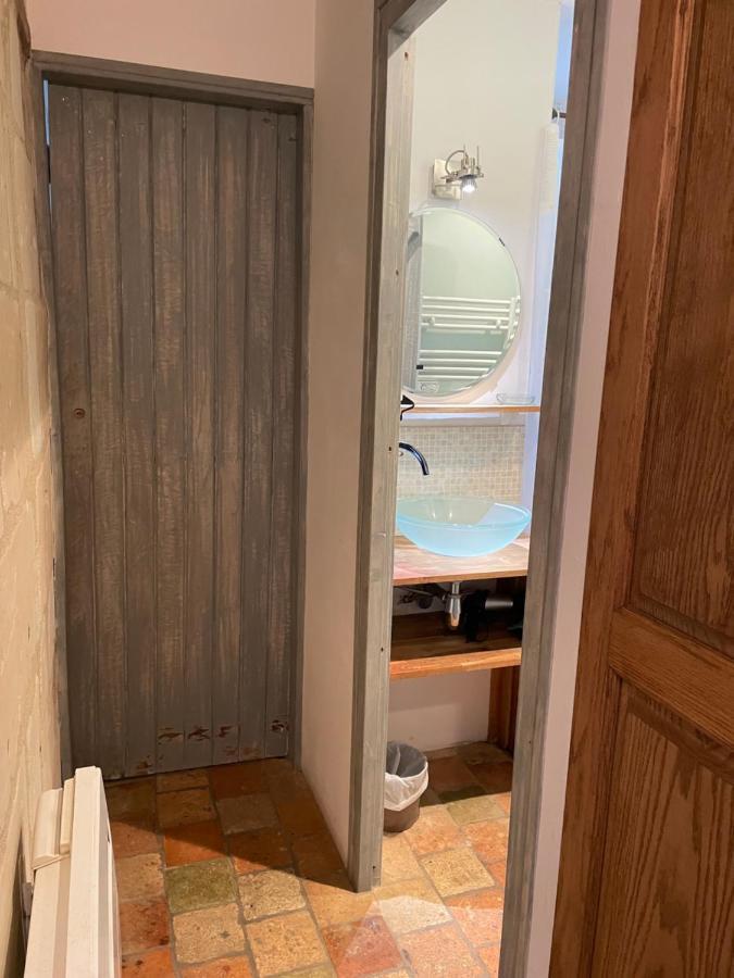 L'Escale Troglo Au Bord De La Loire Villa Souzay-Champigny Eksteriør bilde